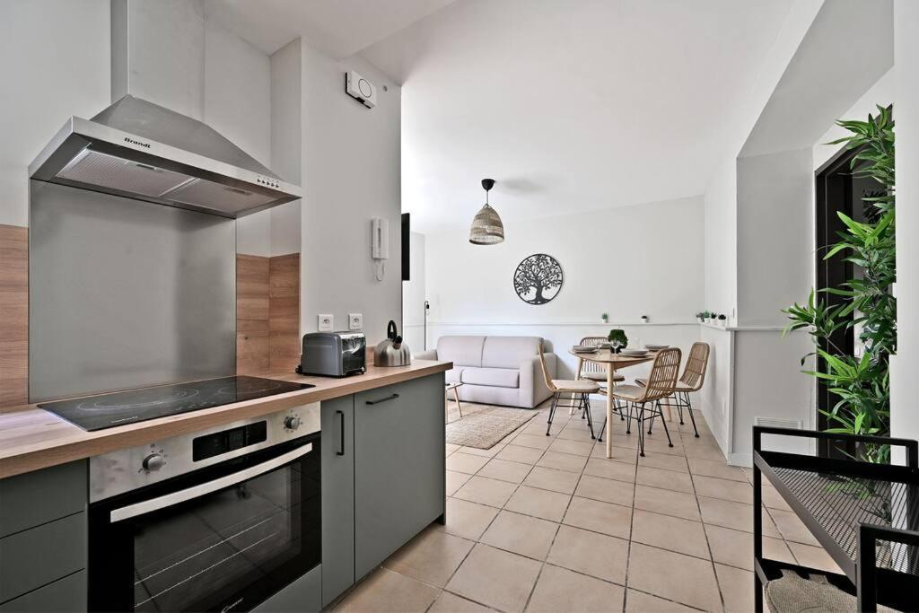 Apartment L'olivier - 2 Terrasses - Clim Ac - Wifi - Proche Theatres *